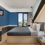 Pidna Aparthotel 4*